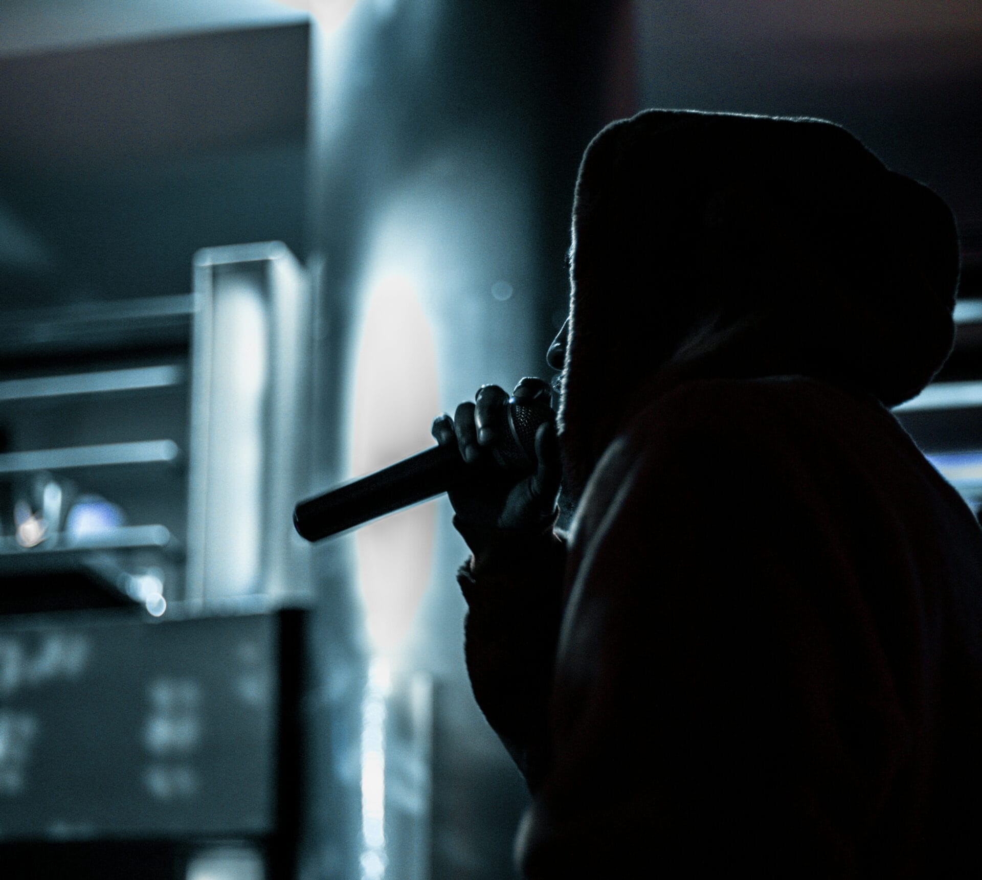 lawless capture stdt0puik 8 unsplash